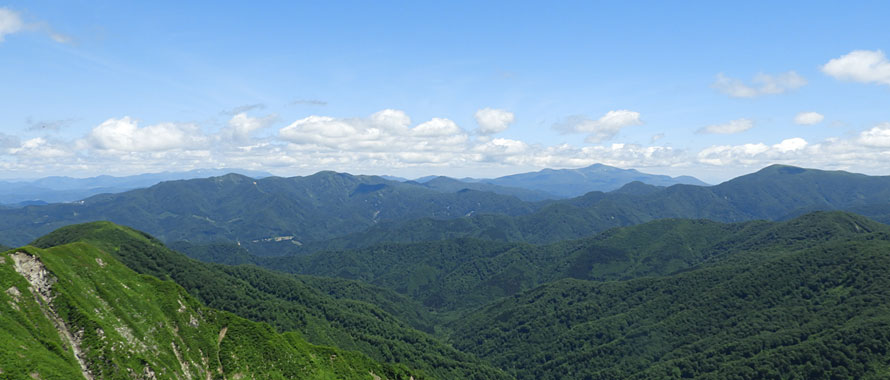 山頂からの展望写真